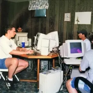 Vale night para o noivo jogar com os amigos